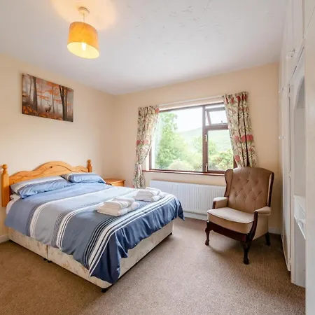 3 Bed In Oc-s32584 * Releagh