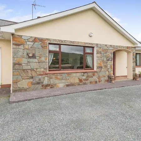 3 Bed In Oc-s32584 Vakantiehuis *