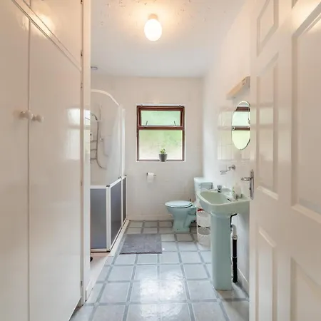 3 Bed In Oc-s32584 Vakantiehuis