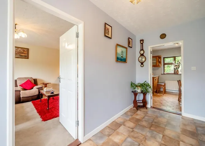 3 Bed In Oc-s32584 Ferienhaus *